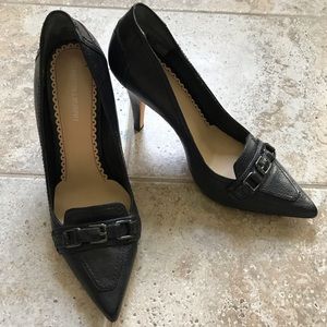 Johnston & Murphy dress pumps